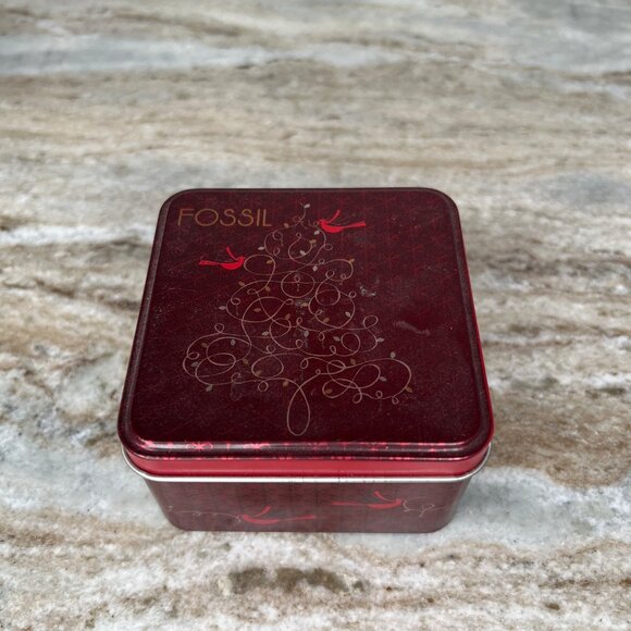 Fossil 2007 Holiday-Themed Red Metal Tin Box With Cardinal & Tree Design - Picture 1 of 5